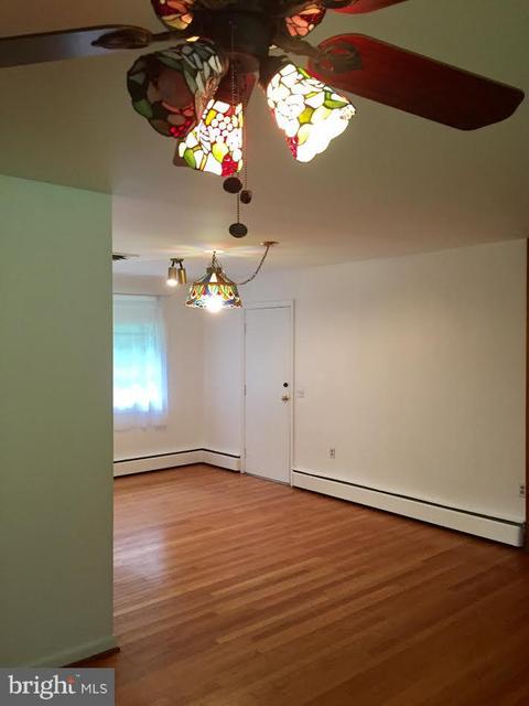 18315 Candice Dr, Triangle, VA 22172 photo 6