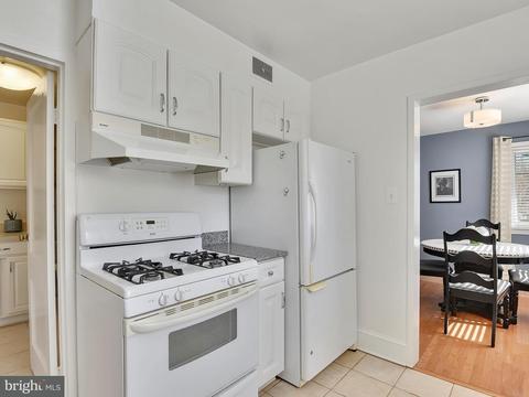 9914 Markham St, Silver Spring, MD 20901 photo 10