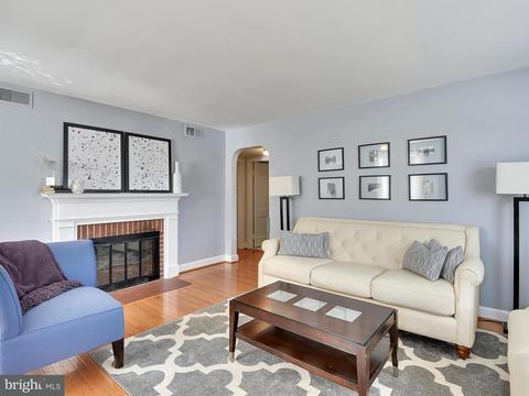 9914 Markham St, Silver Spring, MD 20901 photo 3