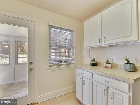 9914 Markham St, Silver Spring, MD 20901 photo 13