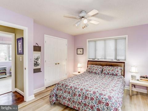 6816 Dillon Ave, Mclean, VA 22101 photo 17