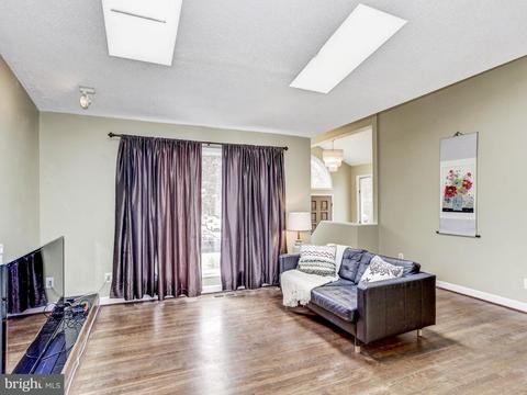 6816 Dillon Ave, Mclean, VA 22101 photo 4