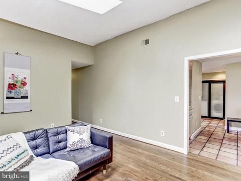 6816 Dillon Ave, Mclean, VA 22101 photo 5
