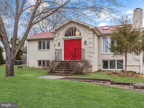 6816 Dillon Ave, Mclean, VA 22101 photo 1