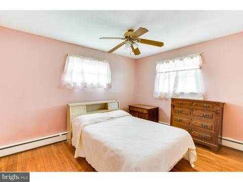 46 Rolling Ln, Hamilton, NJ 08690 photo 19