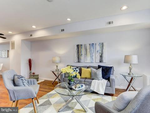 1128 C St NE, Washington, DC 20002 photo 2
