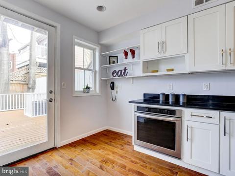 1128 C St NE, Washington, DC 20002 photo 10