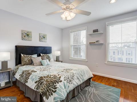 1128 C St NE, Washington, DC 20002 photo 13