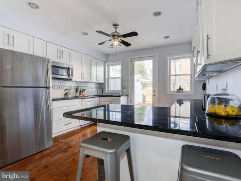 1128 C St NE, Washington, DC 20002 photo 9