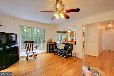 8505 Bovelder Dr, Laurel, MD 20708 photo 16