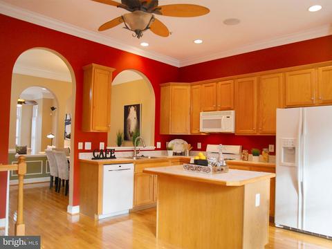 9006 Mcpherson St, Frederick, MD 21704 photo 8