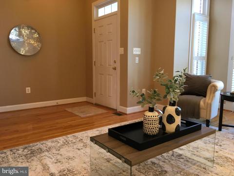 9006 Mcpherson St, Frederick, MD 21704 photo 3