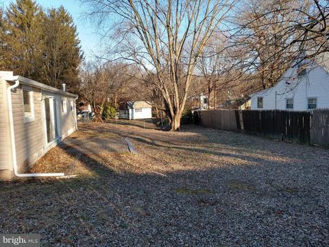 58 Farrell Ave, Ewing, NJ 08618 photo 3