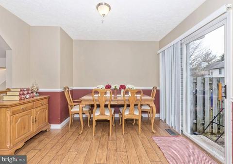 1549 Beverly Ct, Frederick, MD 21701 photo 9