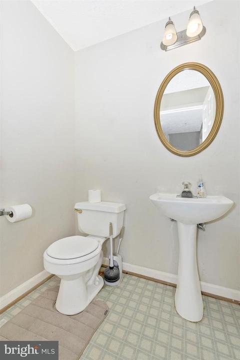 1549 Beverly Ct, Frederick, MD 21701 photo 25