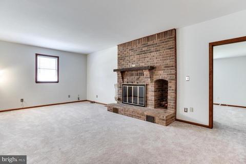 7966 Frances Ln, Pasadena, MD 21122 photo 13
