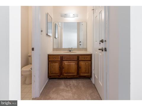 643 Cascade Dr S, Mount Laurel, NJ 08054 photo 15