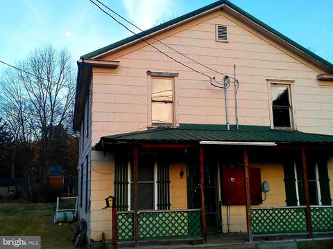 604 Third St, Kitzmiller, MD 21538 photo 1