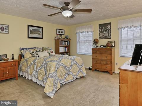 7610 Springfield Hills Dr, Springfield, VA 22153 photo 21