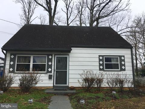123 Colburn Dr, Manassas Park, VA 20111 photo 1