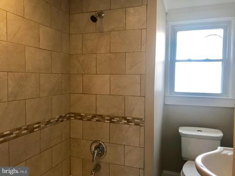 2 Kirk Ave, Ewing, NJ 08638 photo 9