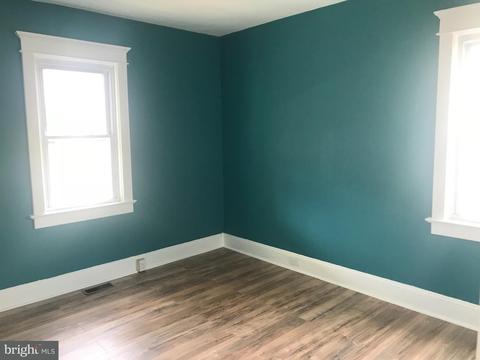 2 Kirk Ave, Ewing, NJ 08638 photo 12