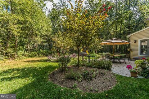 4209 Sequoia Dr, Westminster, MD 21157 photo 8