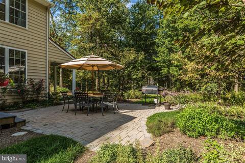 4209 Sequoia Dr, Westminster, MD 21157 photo 5