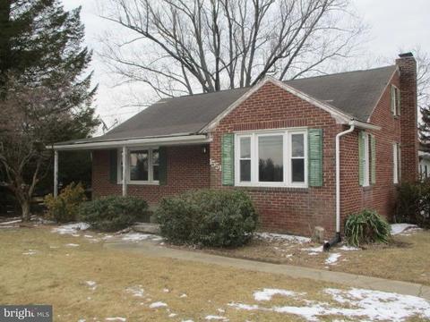 1551 Fairmount Rd, Hampstead, MD 21074 photo 1
