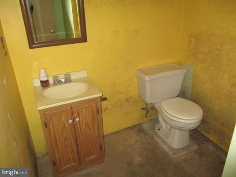 1551 Fairmount Rd, Hampstead, MD 21074 photo 10