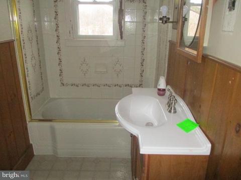 1551 Fairmount Rd, Hampstead, MD 21074 photo 8