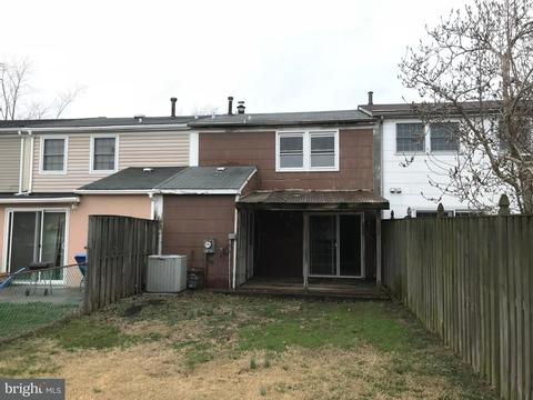 706 Shore Dr, Joppa, MD 21085 photo 2