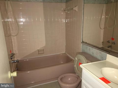706 Shore Dr, Joppa, MD 21085 photo 11