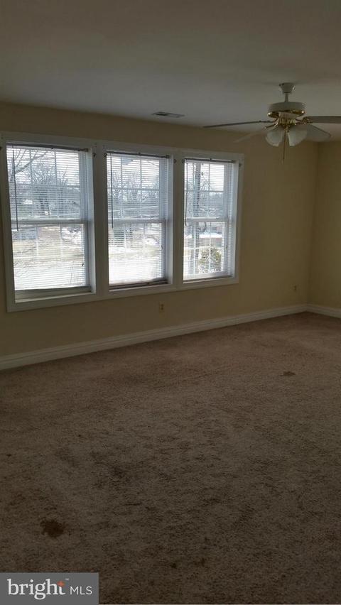 18520 Corby St, Triangle, VA 22172 photo 9