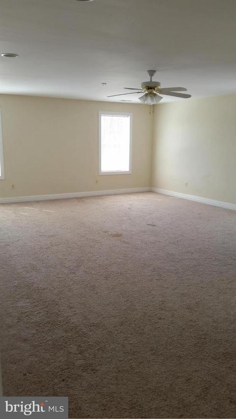 18520 Corby St, Triangle, VA 22172 photo 6