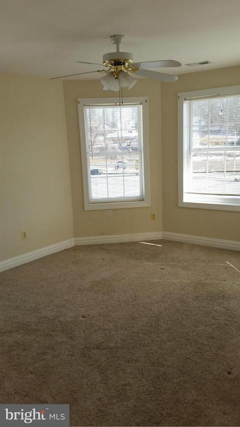 18520 Corby St, Triangle, VA 22172 photo 10