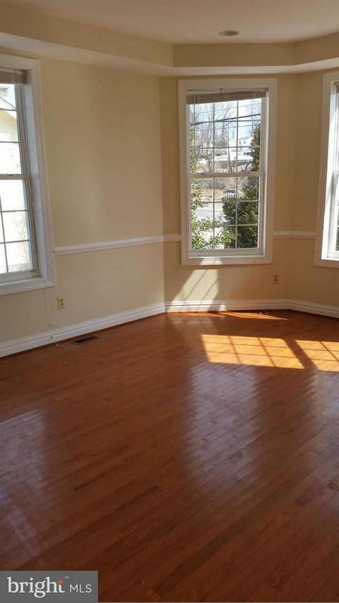 18520 Corby St, Triangle, VA 22172 photo 3