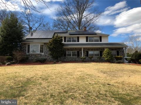 225 Wayne Dr, Cinnaminson, NJ 08077 photo 1