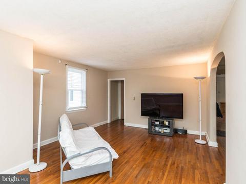 329 Main St, Westminster, MD 21157 photo 5