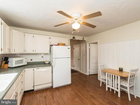 329 Main St, Westminster, MD 21157 photo 12