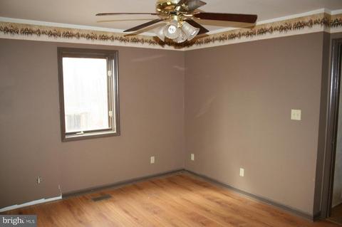 214 Kirkhoff Rd, Westminster, MD 21157 photo 8