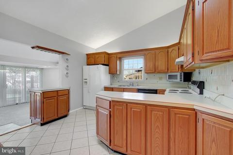 214 Kearney Dr, Joppa, MD 21085 photo 5