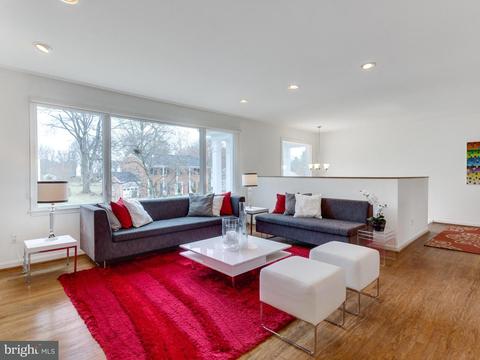 1310 Macbeth St, Mclean, VA 22102 photo 4
