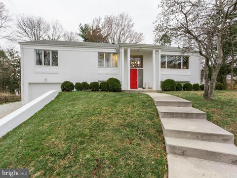 1310 Macbeth St, Mclean, VA 22102 photo 2