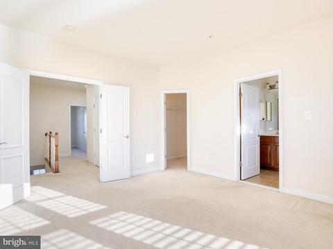 11673 Leesborough Cir, Silver Spring, MD 20902 photo 27
