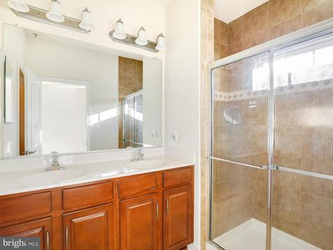 11673 Leesborough Cir, Silver Spring, MD 20902 photo 25
