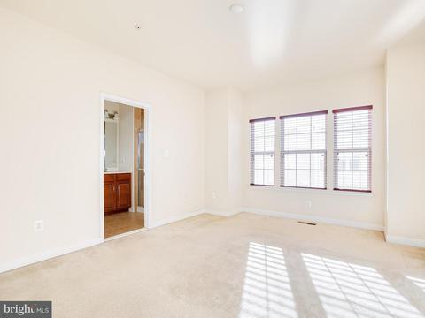 11673 Leesborough Cir, Silver Spring, MD 20902 photo 26