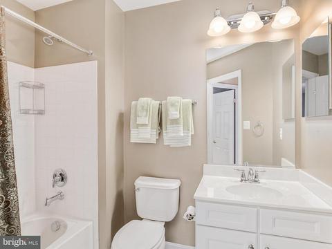 18594 Quantico Gateway Dr, Triangle, VA 22172 photo 22