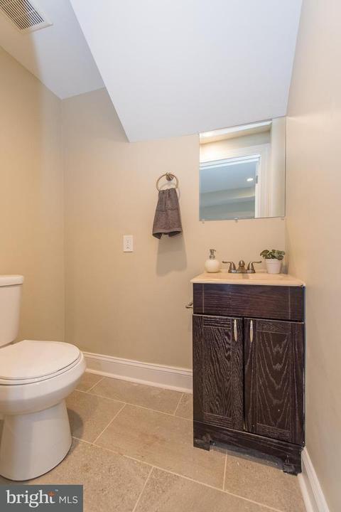 124 E Green St, Westminster, MD 21157 photo 12