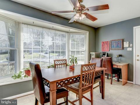 14808 Cobblestone Dr, Silver Spring, MD 20905 photo 10